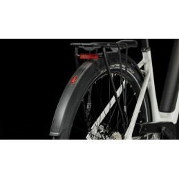 CUBE SUPREME SPORT HYBRID ONE 500 WHITE'N'BLACK 2023| Accessoires et équipeme...
