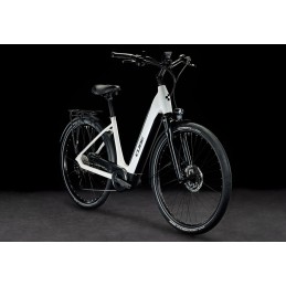 CUBE SUPREME SPORT HYBRID ONE 500 WHITE'N'BLACK 2023| Accessoires et équipeme...