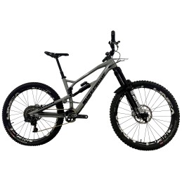 NUKEPROOF MEGA 275 CARBON