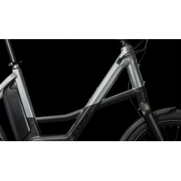 CUBE COMPACT SPORT HYBRID 500 2024| Accessoires et équipeme...