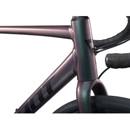 GIANT CONTEND AR 2 DARK IRIDESCENT 2025| Accessoires et équipements pour vélo