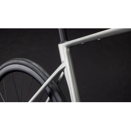 CUBE ATTAIN C:62 SLX SLEEKGREY'N'PRISM 2026| Accessoires et équipements pour vélo