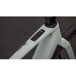 CUBE NUROAD HYBRID C:62 RACE 400X 2026 | Accessoires et équipements pour vélo