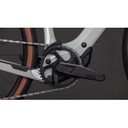 CUBE NUROAD HYBRID C:62 RACE 400X 2026 | Accessoires et équipements pour vélo