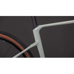 CUBE NUROAD HYBRID C:62 RACE 400X 2026 | Accessoires et équipements pour vélo