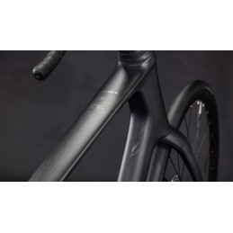 CUBE ATTAIN C:62 RACE BLACKLINE 2026| Accessoires et équipements pour vélo