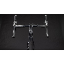 CUBE ATTAIN C:62 RACE BLACKLINE 2026| Accessoires et équipements pour vélo