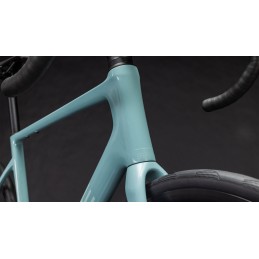 CUBE ATTAIN C:62 RACE SKYLIGHTBLUE'N'CYAN2026| Accessoires et équipements pour vélo