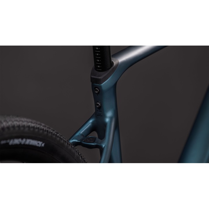 CUBE NUROAD RACE ROYALGREEN'N'BLACK 2026 | Accessoires et équipements pour vélo
