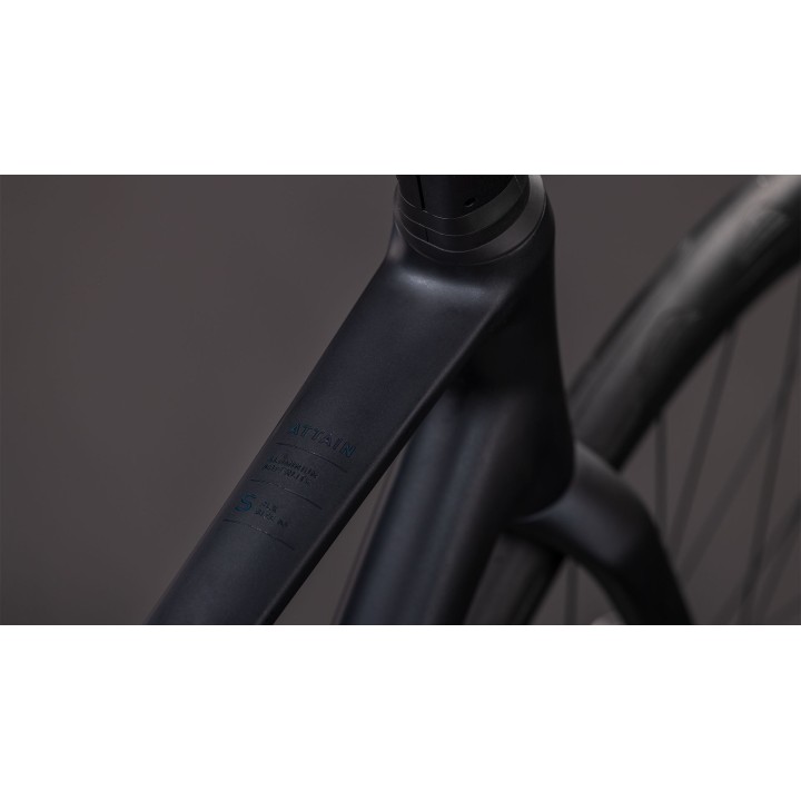CUBE ATTAIN SLX COAL'N'PRISM 2026| Accessoires et équipements pour vélo