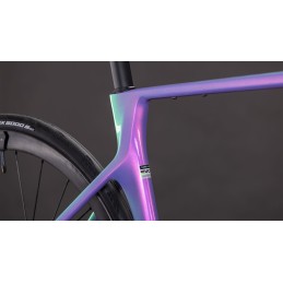 CUBE AGREE C:62 SLX COSMICPURPLE'N'BLACK 2026| Accessoires et équipements pour vélo