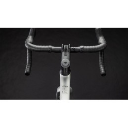 CUBE ATTAIN C:62 SLX SLEEKGREY´N´PRISM 2026| Accessoires et équipements pour vélo