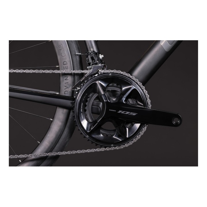 CUBE ATTAIN C:62 RACE CARBON'N'CHROME 2027| Accessoires et équipements pour vélo