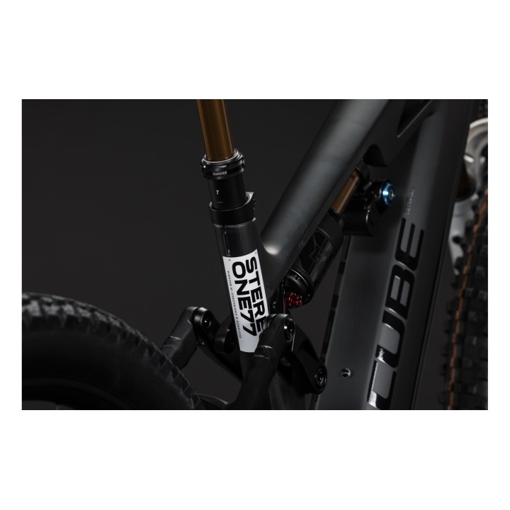 CUBE STEREO HYBRID ONE77 HPC AT 800 CARBON'N'WHITE 2027 | Accessoires et équipements pou...