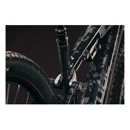 CUBE STEREO HYBRID ONE44 HPC SUPER TM 800 GRAPHITEGLITCH'N'GREY 2027 | Accessoires et équipements pou...