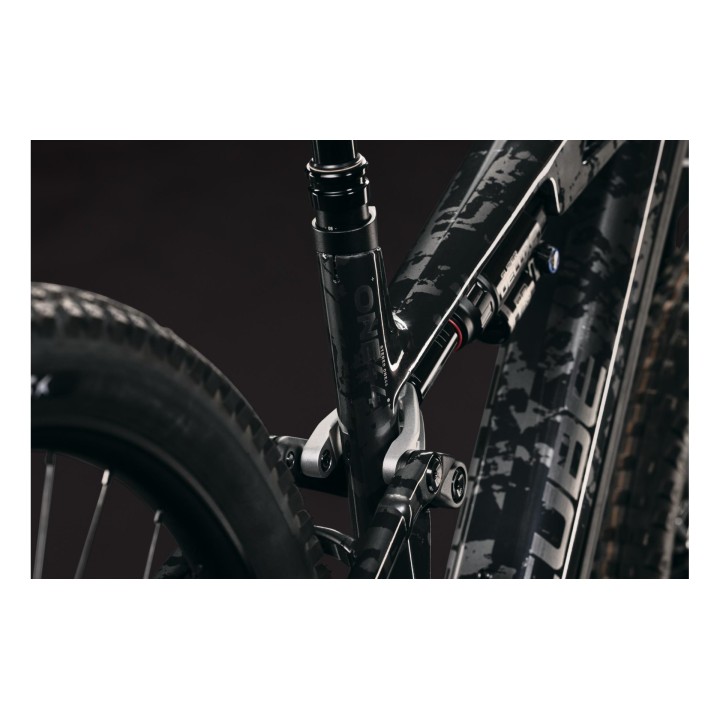 CUBE STEREO HYBRID ONE44 HPC SUPER TM 800 GRAPHITEGLITCH'N'GREY 2027 | Accessoires et équipements pou...