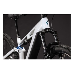 CUBE STEREO HYBRID ONE44 HPC RACE 800 METALLICWHITE'N'BLUE 2027| Accessoires et équipements pou...