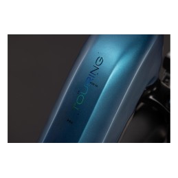 CUBE TOURING HYBRID PRO 800 ELECTRICBLUE'N'PRIZM 2027 | Accessoires et équipeme...