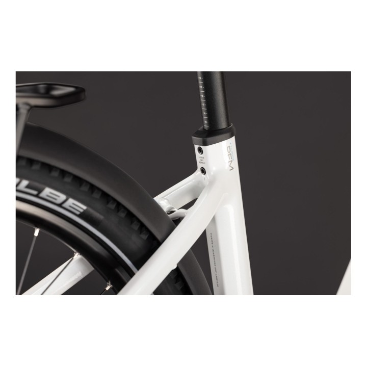 CUBE NURIDE HYBRID PERFORMANCE 720 METALLICWHITE'N'GREY 2027| Accessoires et équipements pou...