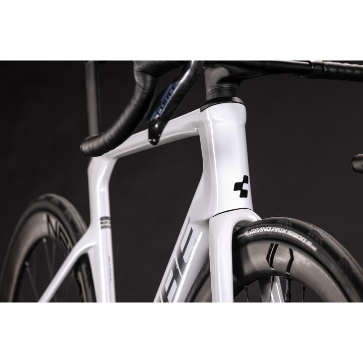 CUBE LITENING AERO C:68X PRO CHALKY'N'BLACK 2027 | Accessoires et équipements pour vélo