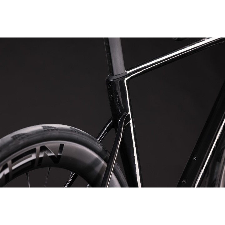CUBE LITENING AIR C:68X RACE BLACKPEARL'N'BLACK 2027| Accessoires et équipements pour vélo