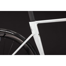 CUBE LITENING AIR C:68X PRO CHALKYFIBRE'N'GOLD 2027| Accessoires et équipements pour vélo