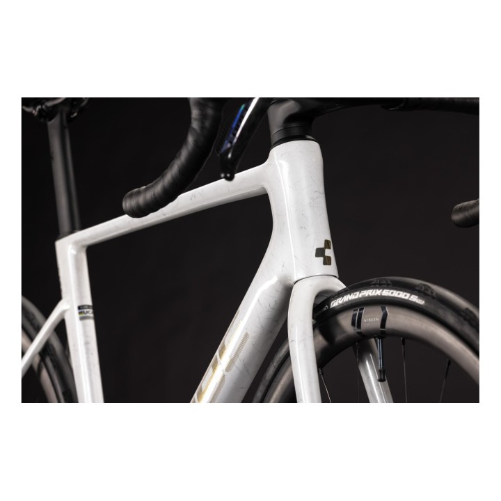 CUBE LITENING AIR C:68X PRO CHALKYFIBRE'N'GOLD 2027| Accessoires et équipements pour vélo