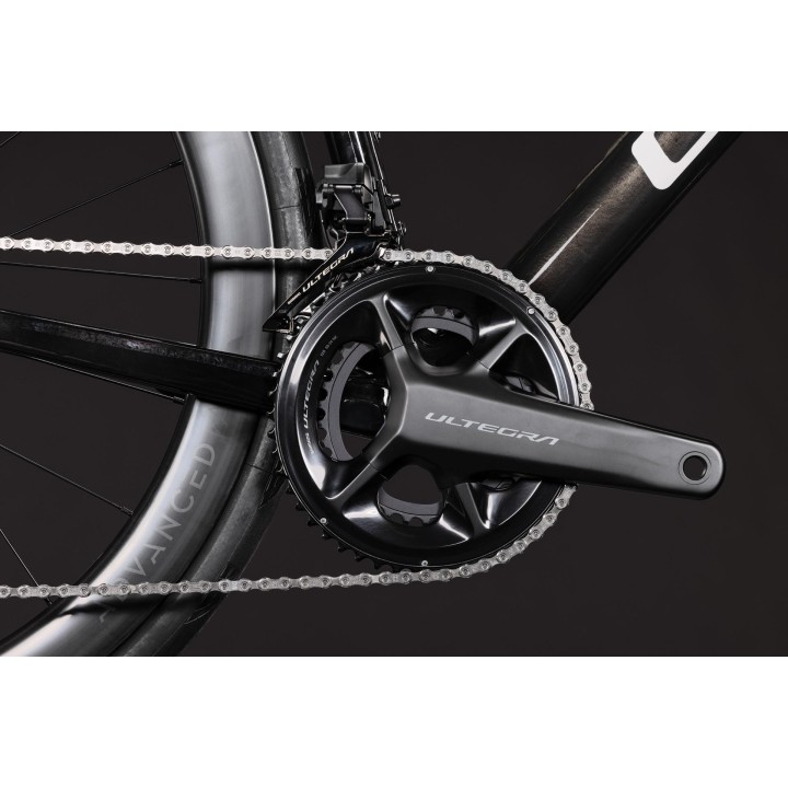 CUBE ATTAIN C:62 SLT CARBON'N'BLUE 2027| Accessoires et équipements pour vélo
