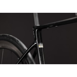 CUBE ATTAIN C:62 SLT CARBON'N'BLUE 2027| Accessoires et équipements pour vélo