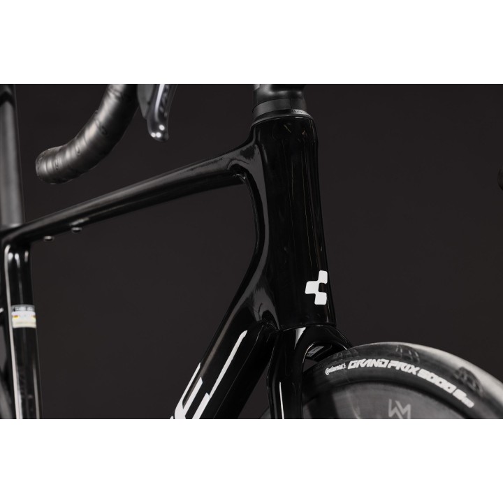 CUBE ATTAIN C:62 SLT CARBON'N'BLUE 2027| Accessoires et équipements pour vélo
