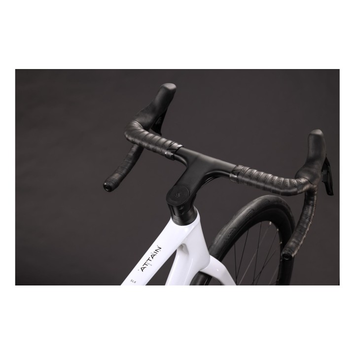 CUBE ATTAIN C:62 SLX METALLICWHITE'N'BLACK 2027 | Accessoires et équipements pour vélo
