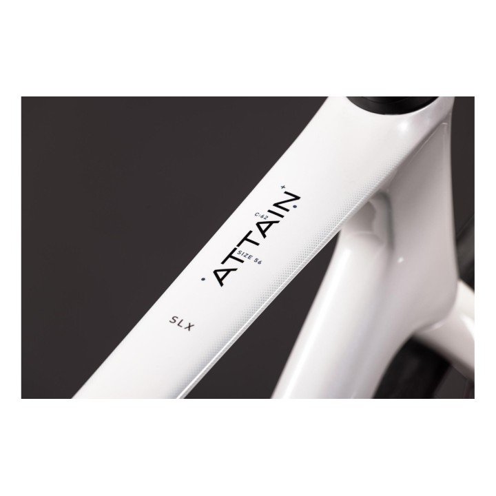CUBE ATTAIN C:62 SLX METALLICWHITE'N'BLACK 2027 | Accessoires et équipements pour vélo