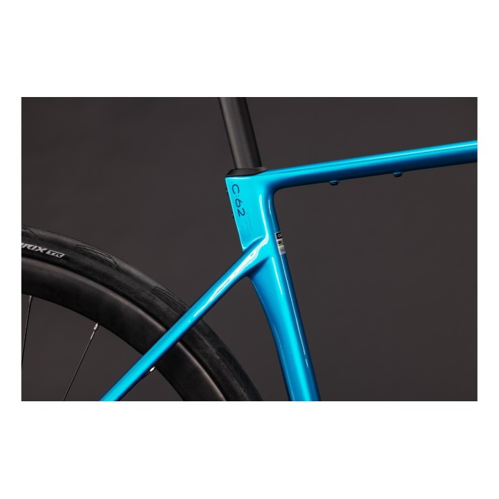 CUBE ATTAIN C:62 SLX BALI'N'BLUE 2027| LAROUELIBRE.FR