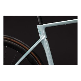 CUBE ATTAIN C:62 RACE FROSTYMINT'N'MINT 2027| LAROUELIBRE.FR
