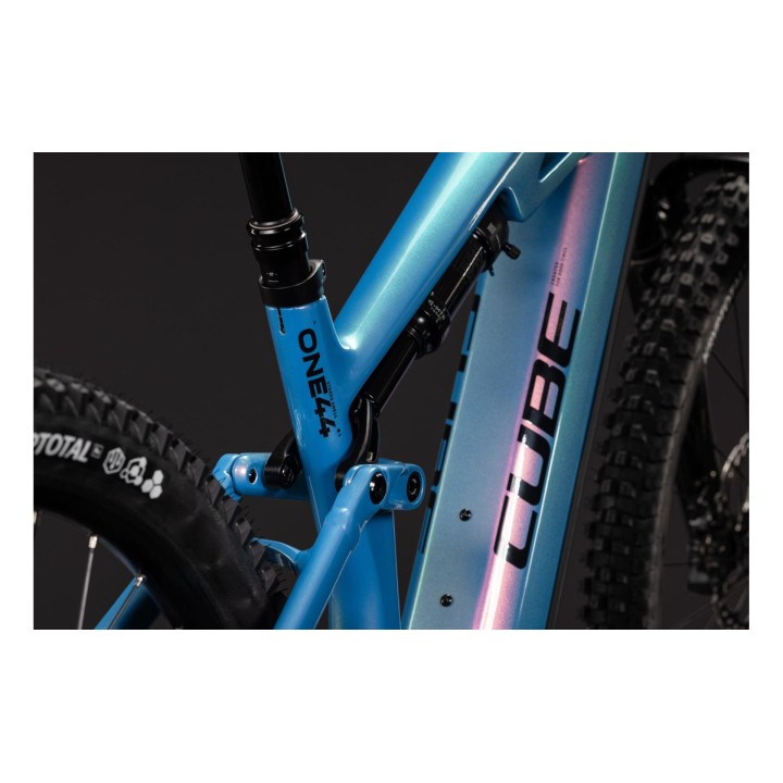 CUBE STEREO HYBRID ONE44 HPC SLX 800 DREAM'N'BLACK 2027 | Accessoires et équipements pou...