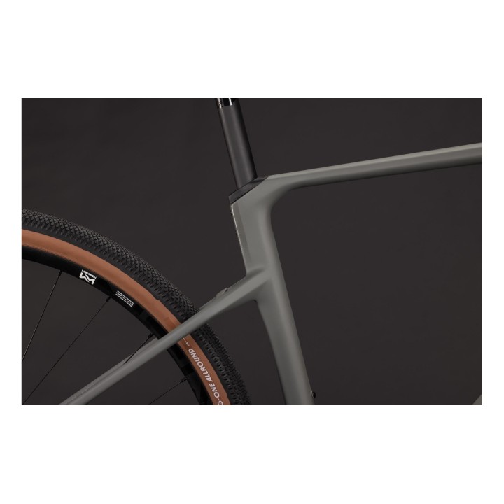 CUBE NUROAD HYBRID C:62 RACE 400 OLDGREY'N'GREY 2027 | Accessoires et équipements pour vélo