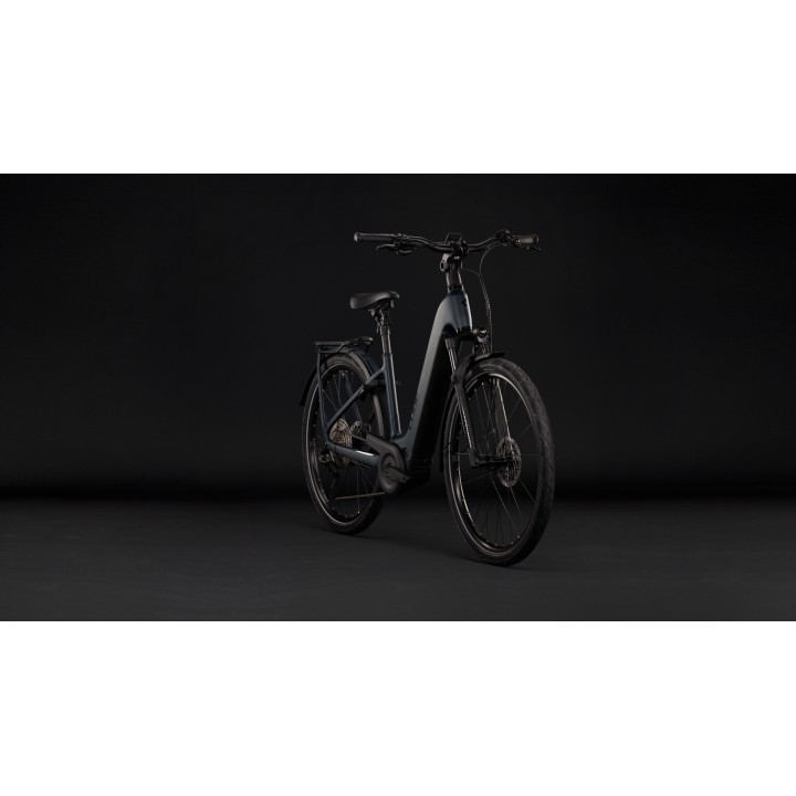 CUBE KATHMANDU HYBRID PRO 800 COAL'N'BLACK 2027 | Accessoires et équipeme...