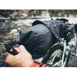 SACOCHE DE SELLE TOPEAK BACKLOADER 6L NOIR | Accessoires et équip...