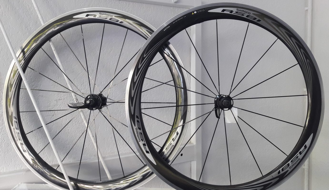 QUARKZMAN 36 Rayons Vélo Carbone Acier 14G 244mm Avec Écrous Noir - Kit Complet Pour Roue